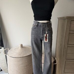 Mango MNG Mar Women’s Cropped Mid Waist  Black Wash Jeans